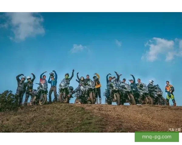 山地车赛事激情触发：挑战极限、征服自我